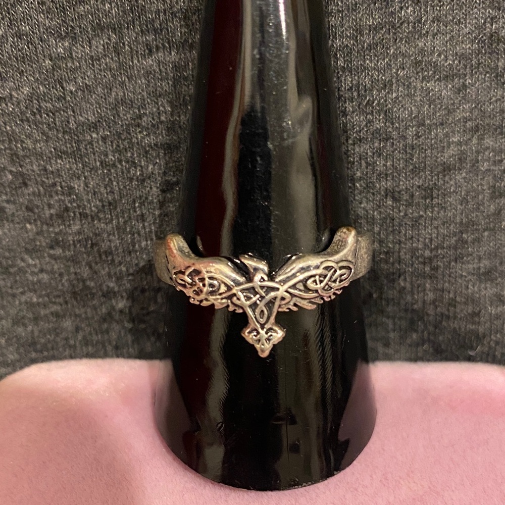 Antique Silver Celtic Knot Open Ring - Sz 8